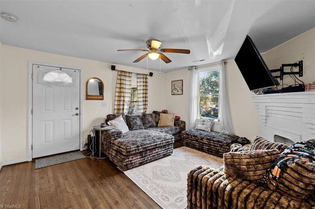 804 Wentworth Street, Reidsville, NC 27320