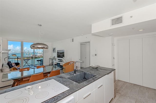 90 Alton Rd 2506, Miami Beach, FL 33139