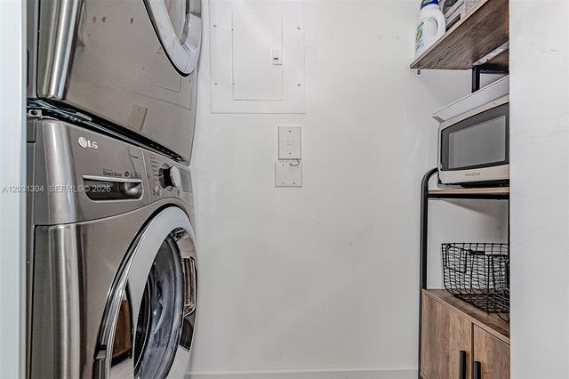 90 Alton Rd 2506, Miami Beach, FL 33139