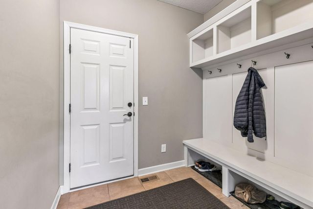 3604 Sawgrass Trail S, Eagan, MN 55123