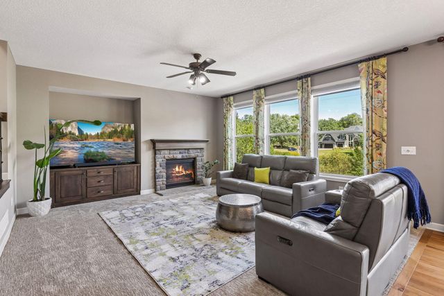 3604 Sawgrass Trail S, Eagan, MN 55123