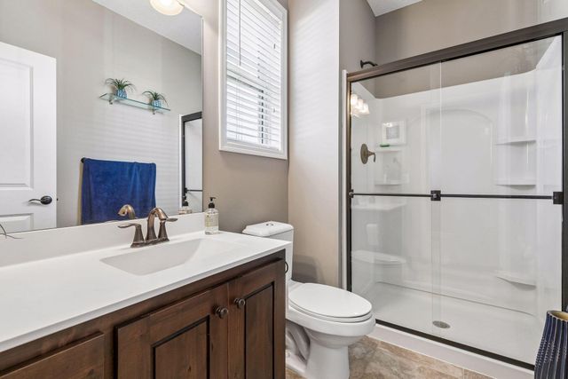 3604 Sawgrass Trail S, Eagan, MN 55123