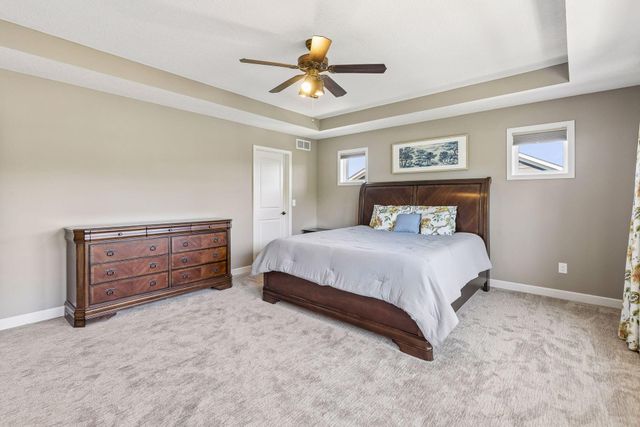 3604 Sawgrass Trail S, Eagan, MN 55123