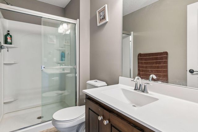 3604 Sawgrass Trail S, Eagan, MN 55123