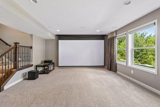 3604 Sawgrass Trail S, Eagan, MN 55123