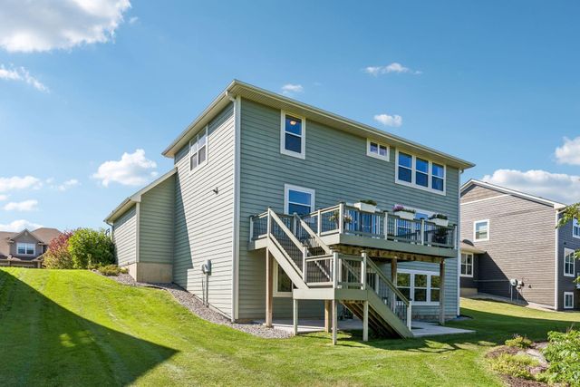 3604 Sawgrass Trail S, Eagan, MN 55123