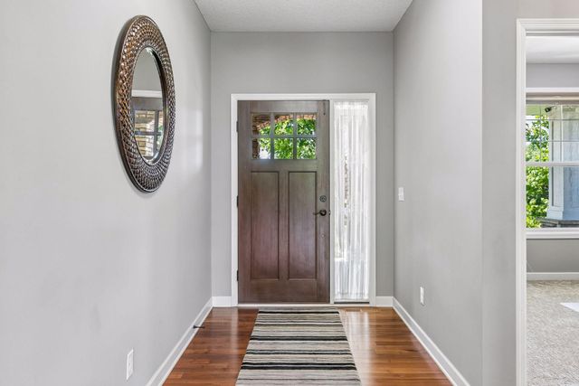 3604 Sawgrass Trail S, Eagan, MN 55123