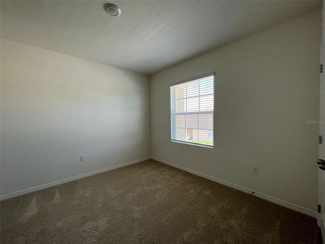 1041 BLUE JAY DRIVE, Davenport, FL 33837