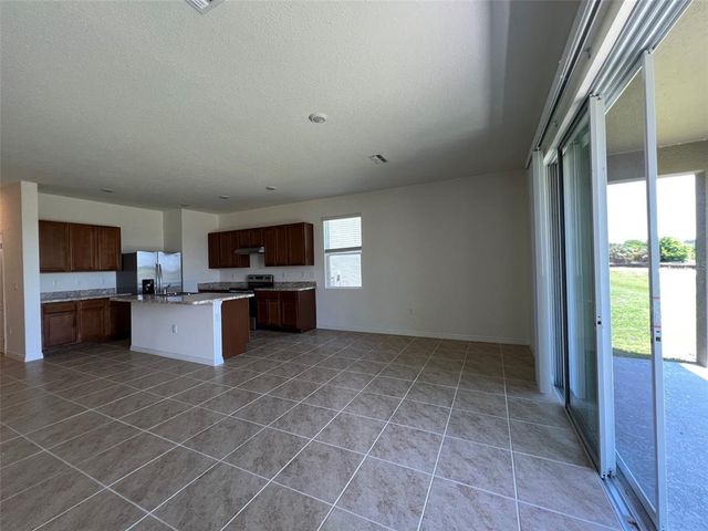 1041 BLUE JAY DRIVE, Davenport, FL 33837