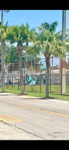 15350 NE 14th Ct, North Miami Beach, FL 33162