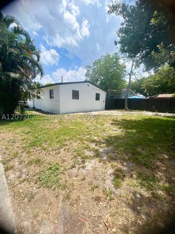 15350 NE 14th Ct, North Miami Beach, FL 33162