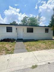 15350 NE 14th Ct, North Miami Beach, FL 33162