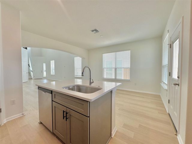 404 Young ST, Buda, TX 78610