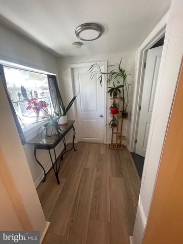 725 NEWTON, Barrington, NJ 08007