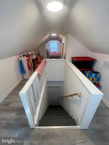 725 NEWTON, Barrington, NJ 08007