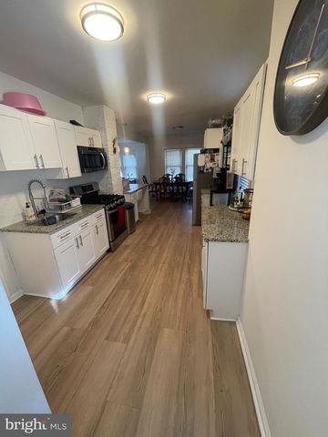 725 NEWTON, Barrington, NJ 08007