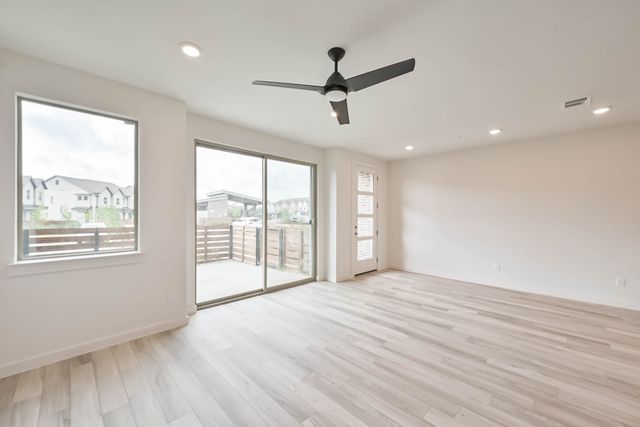 2620 La Cala Drive, Grand Prairie, TX 75054