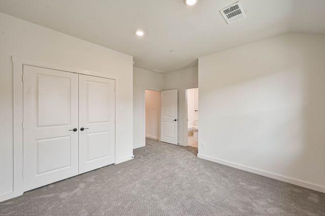 2620 La Cala Drive, Grand Prairie, TX 75054