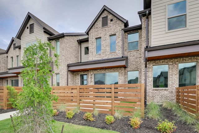 2620 La Cala Drive, Grand Prairie, TX 75054