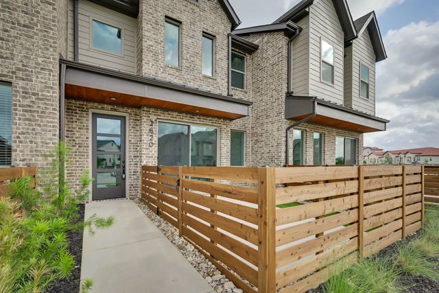 2620 La Cala Drive, Grand Prairie, TX 75054