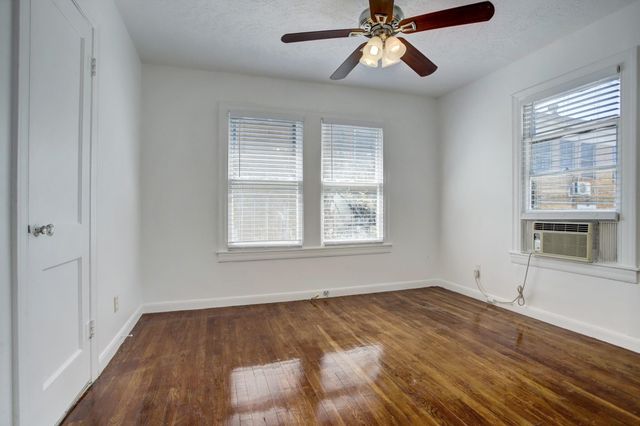 1229 Heights Boulevard Unit B, Houston, TX 77008