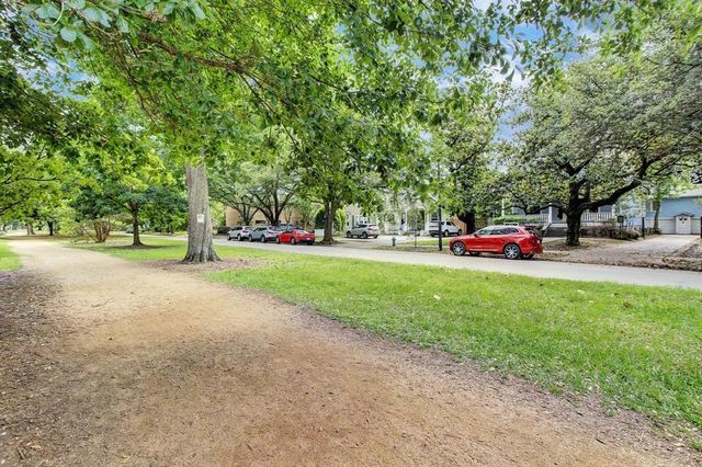 1229 Heights Boulevard Unit B, Houston, TX 77008