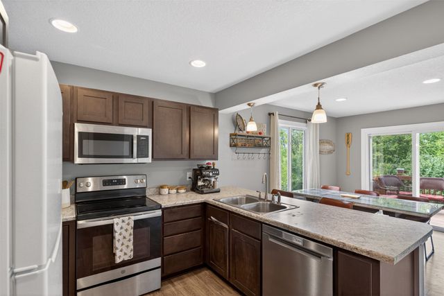 161 Aspen Drive, Norwalk, IA 50211