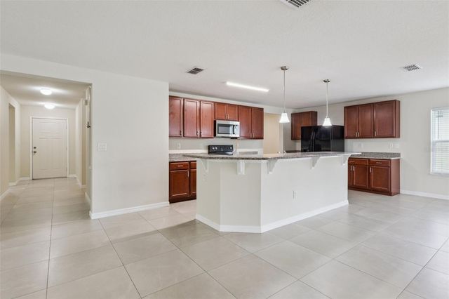 4602 HARVEST ROW LANE, St Cloud, FL 34772