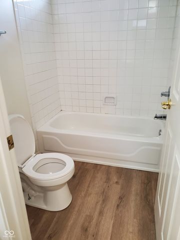 4950 Potomac Square Way 2, Indianapolis, IN 46268