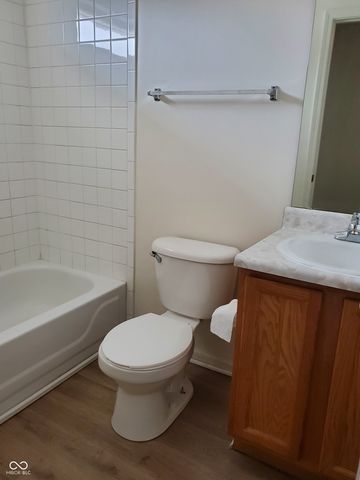 4950 Potomac Square Way 2, Indianapolis, IN 46268