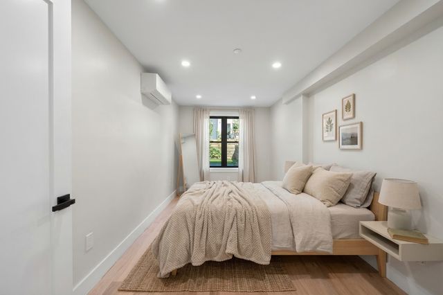 1259 JEFFERSON Avenue TH, New York City, NY 11221