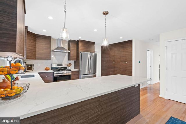 7514 JACKSON AVE, Takoma Park, MD 20912