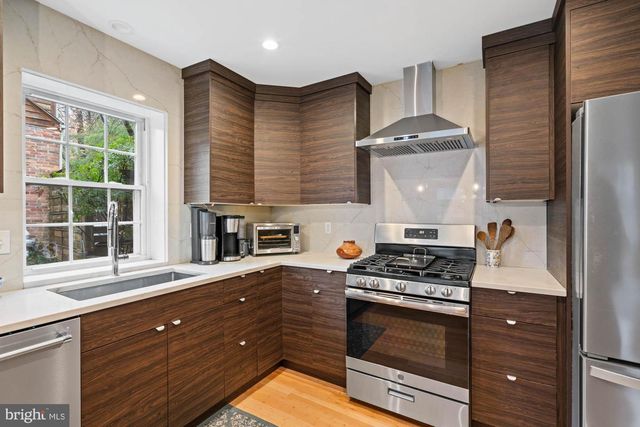 7514 JACKSON AVE, Takoma Park, MD 20912