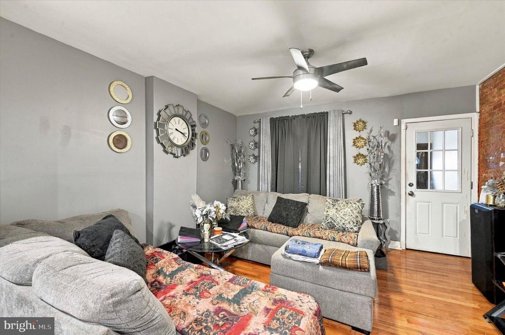 215 E 13TH, Chester, PA 19013 — photo 3