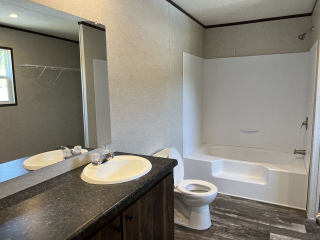 825 Gaulden Hollow Rd, Lafayette, TN 37083