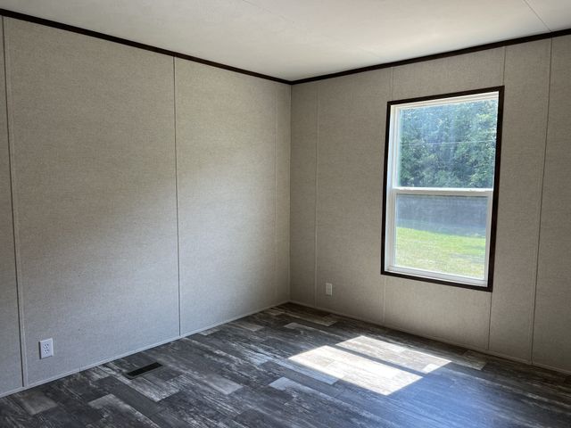825 Gaulden Hollow Rd, Lafayette, TN 37083