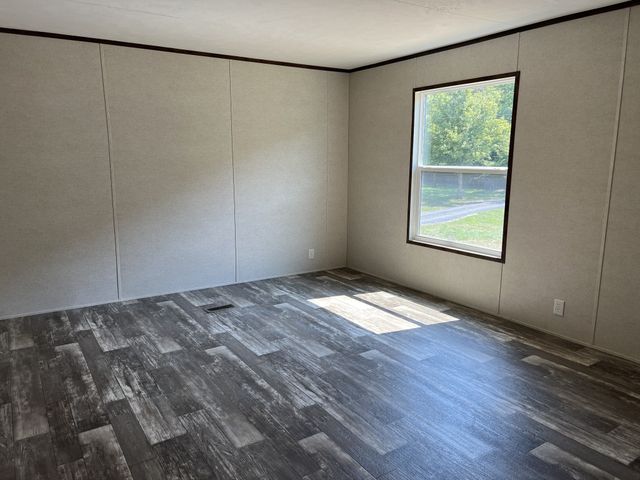 825 Gaulden Hollow Rd, Lafayette, TN 37083