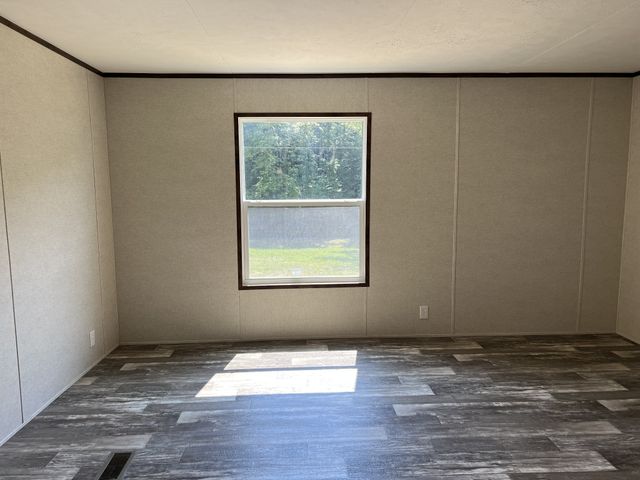 825 Gaulden Hollow Rd, Lafayette, TN 37083