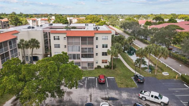 1830 N Lauderdale Avenue 4207, North Lauderdale, FL 33068