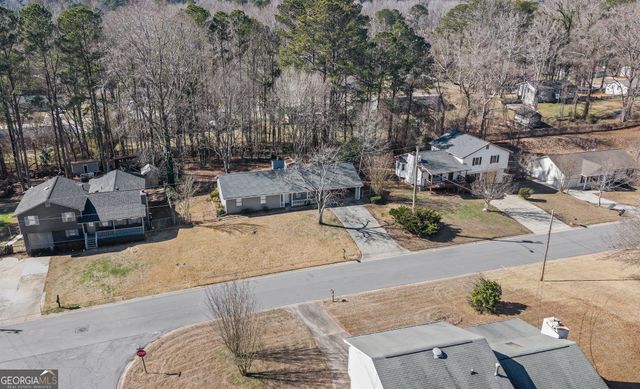 3477 Mustang Drive, Powder Springs, GA 30127