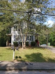 1975 Hollywood Drive, Atlanta, GA 30318