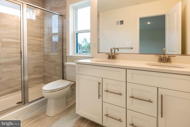 1823 CONSTELLATION DR, Baltimore, MD 21222