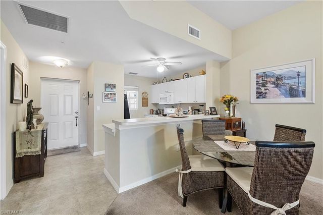 4500 Botanical Place CIR 4, Naples, FL 34112