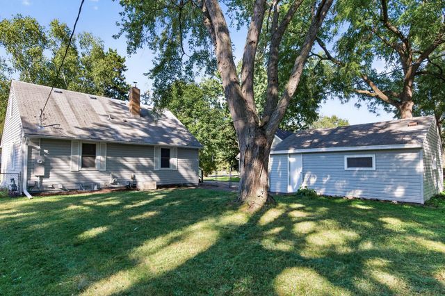 2106 Richard Avenue, White Bear Lake, MN 55110