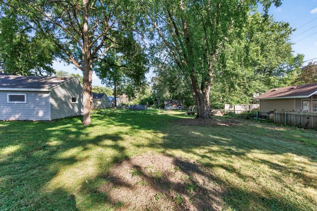 2106 Richard Avenue, White Bear Lake, MN 55110