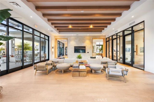 370 Brackens, Lake Forest, CA 92630