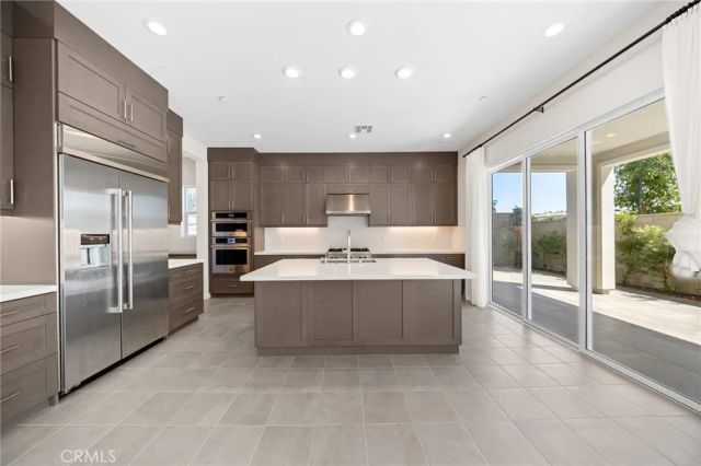 370 Brackens, Lake Forest, CA 92630