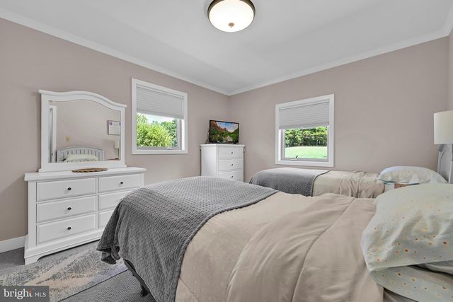 130 CLEARFIELD LN, Reading, PA 19608