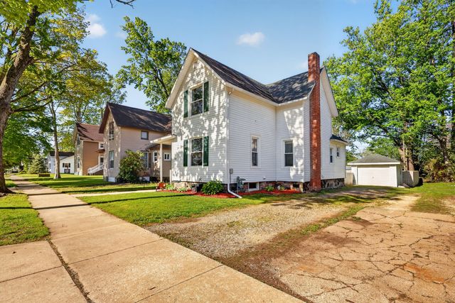 508 Maple Street, Three Rivers, MI 49093