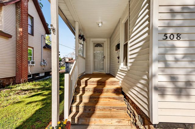508 Maple Street, Three Rivers, MI 49093